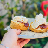 Scones w Jam and Cream
